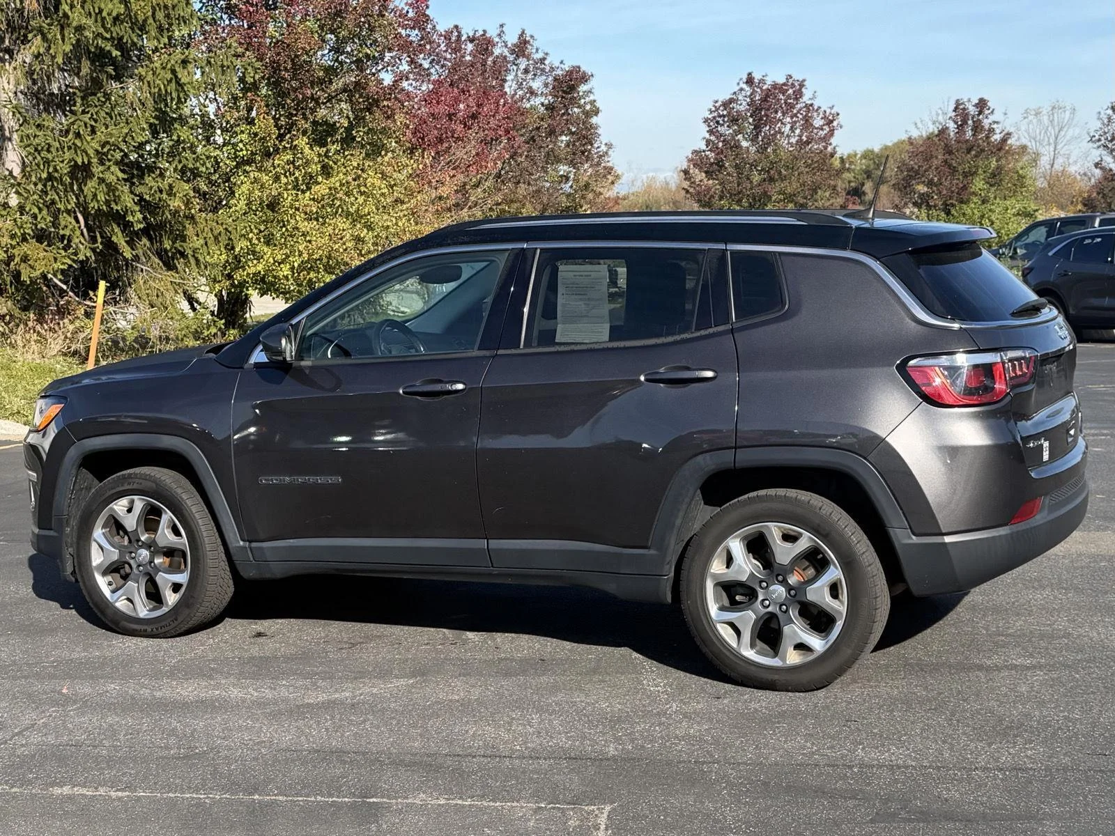 Used 2018 Granite Crystal Metallic Clearcoat Jeep Limited image 6