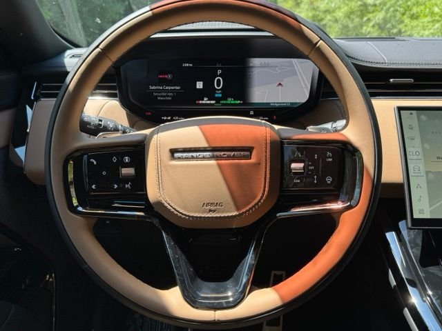New 2026 Fuji White Land Rover Dynamic SE image 21