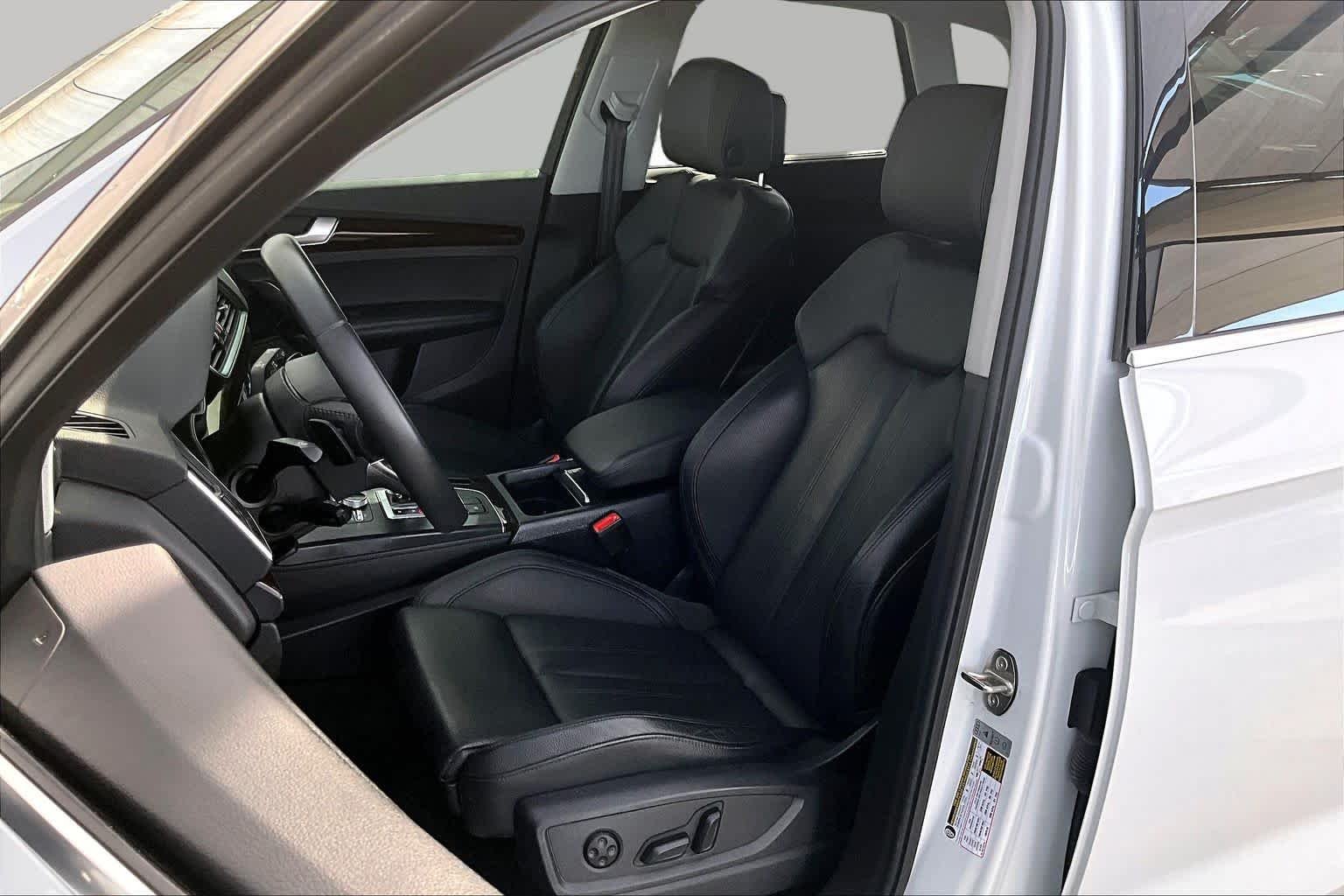 Pre-Owned 2019 Audi Q5 Premium Plus