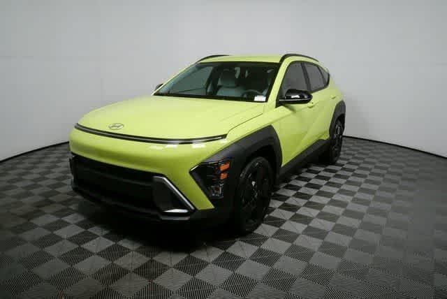 New 2026 Neoteric Yellow Hyundai SEL Sport FWD image 4