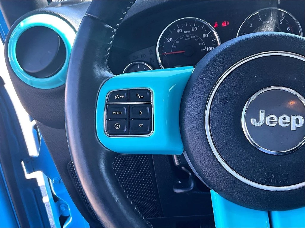 Used 2017 Blue Jeep Unlimited Sahara image 19