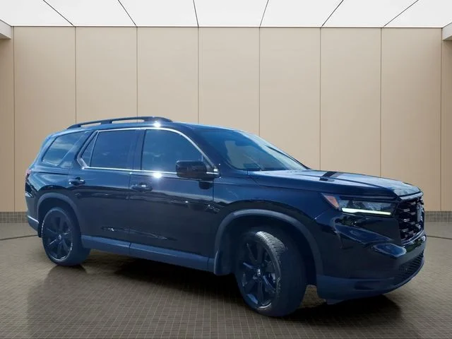 Used 2025 Black Honda Black Edition image 5