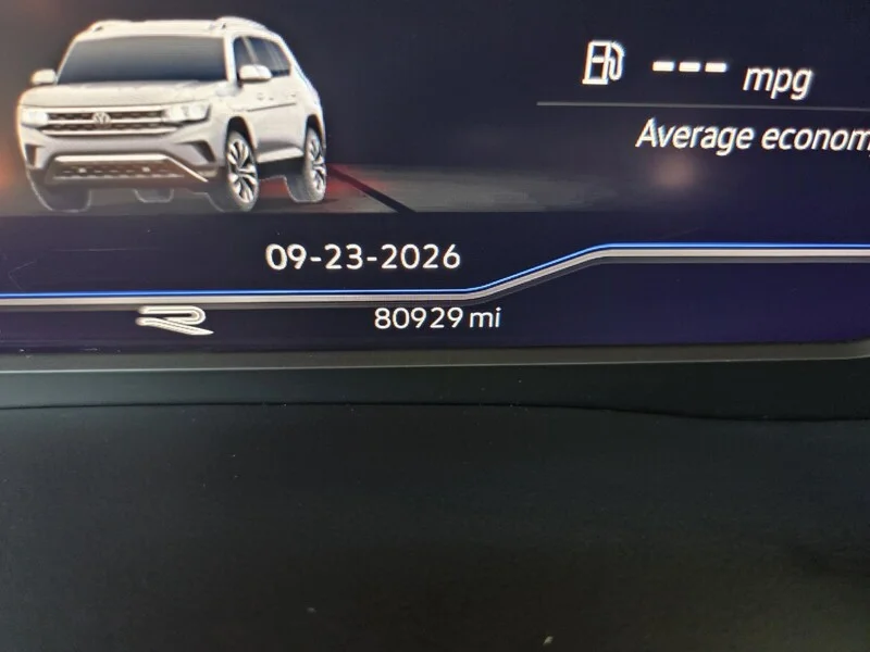 Used 2022 Deep Black Pearl Volkswagen 3.6L V6 SEL R-LINE 4MOTION image 43