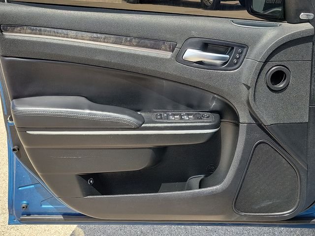 Used 2023  Chrysler Touring image 11