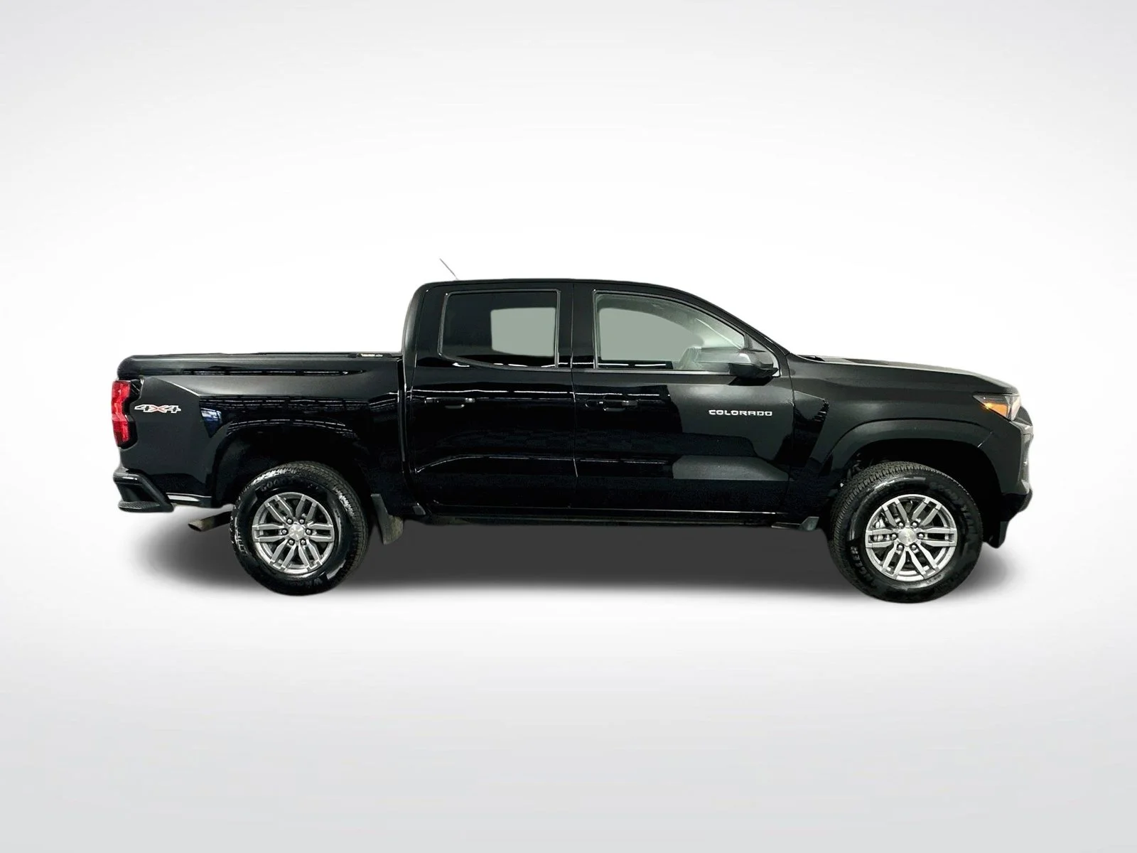 Used 2024 Black Chevrolet LT image 9