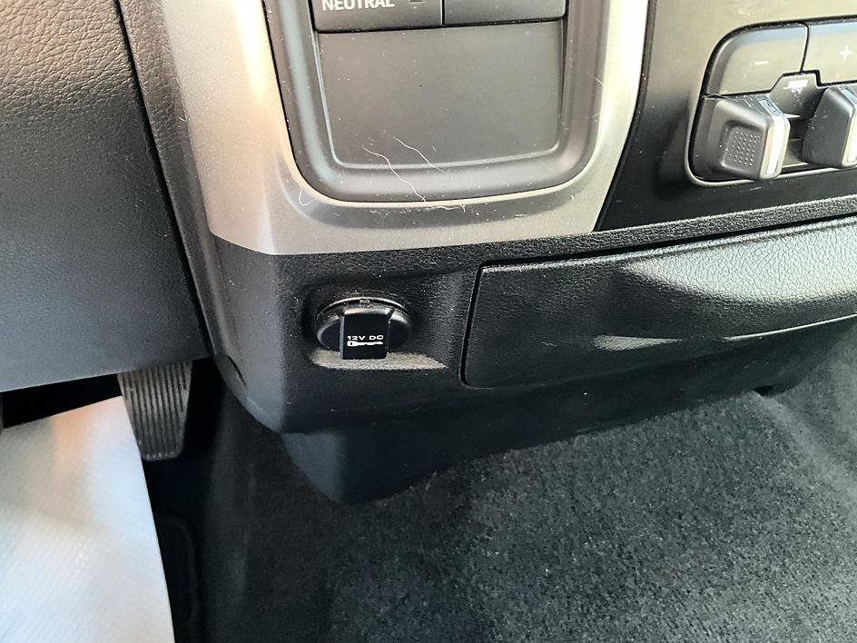 Used 2017 Black Ram SLT image 28
