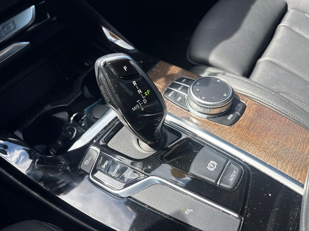 Used 2020 Gray BMW sDrive30i image 27