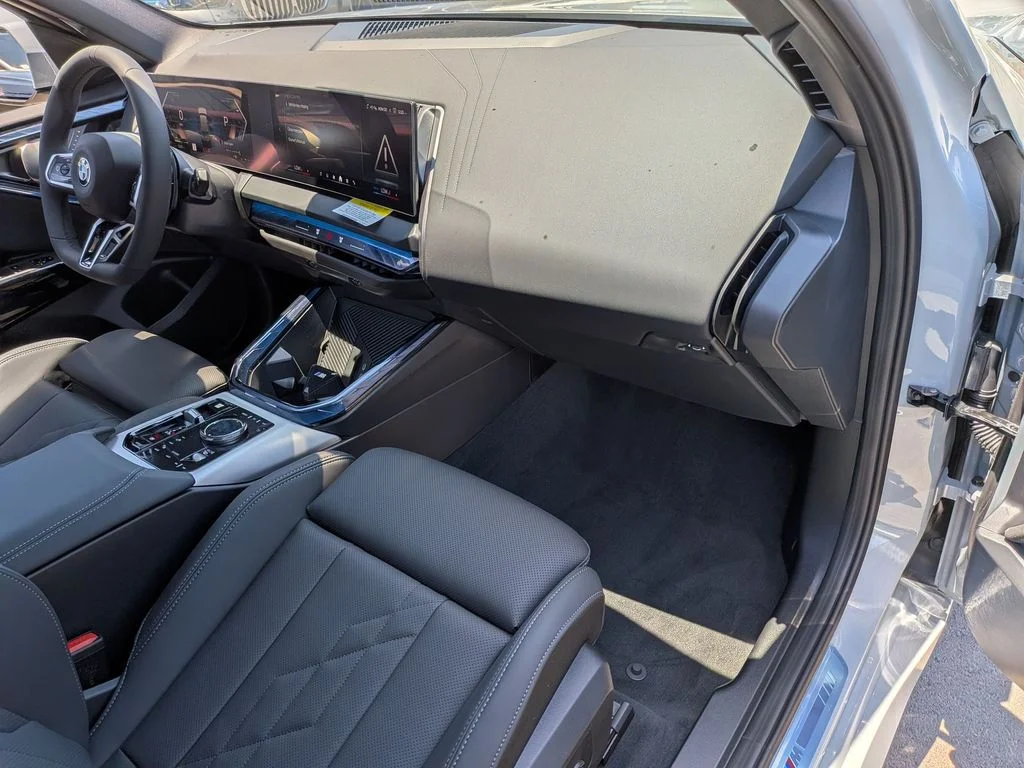 New 2026 Gray BMW 30 xDrive image 9