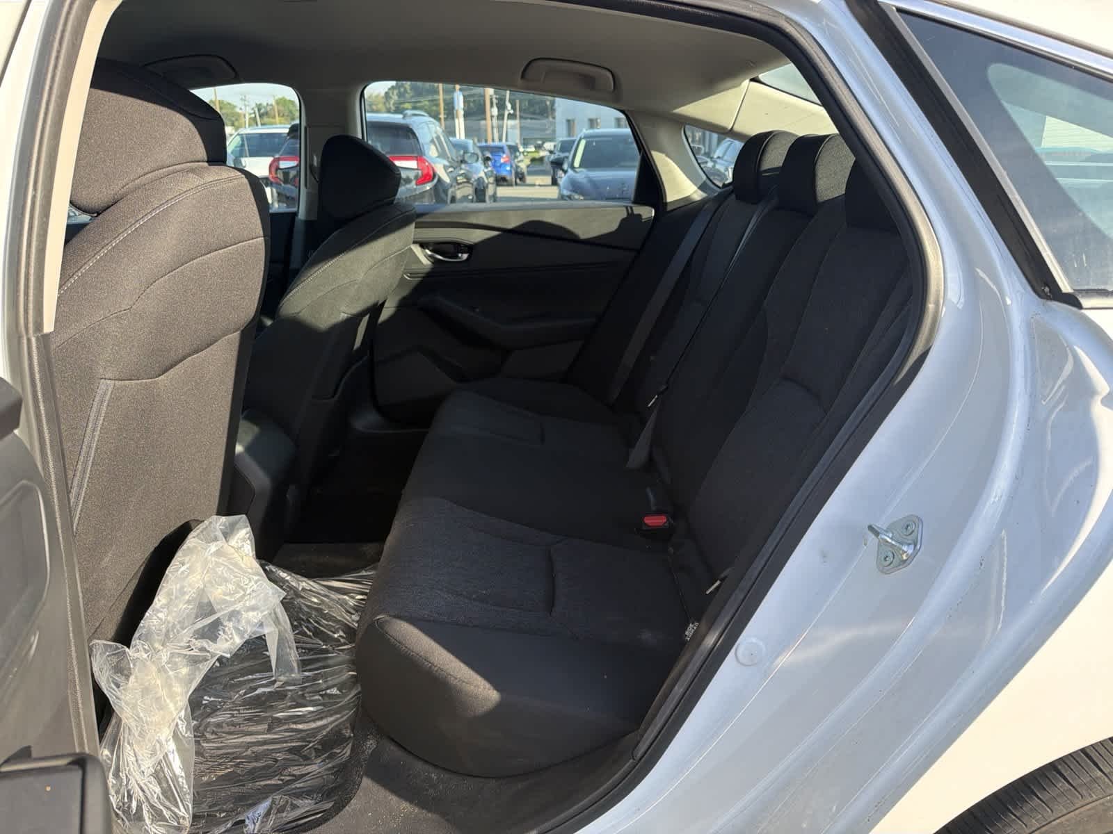Used 2024 Platinum White Pearl Honda LX image 10