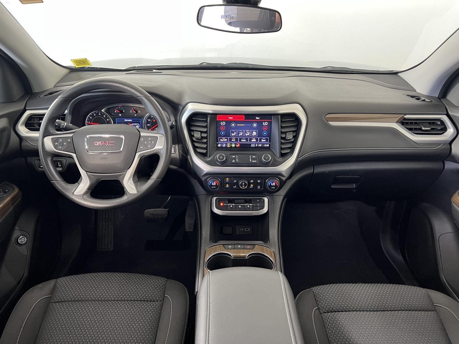 Used 2023 Sterling Metallic GMC SLE image 20