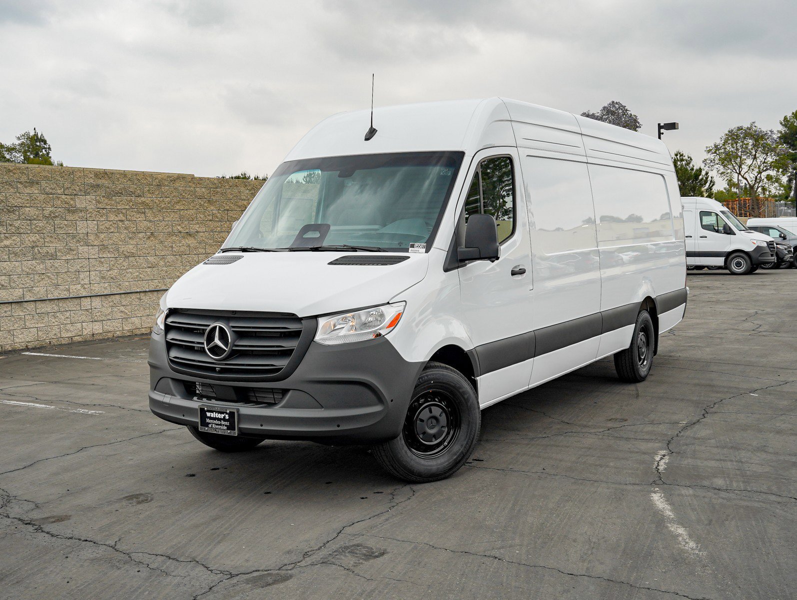 2026 Mercedes-Benz Sprinter 2500 170 Ext WB HO High Roof's photo