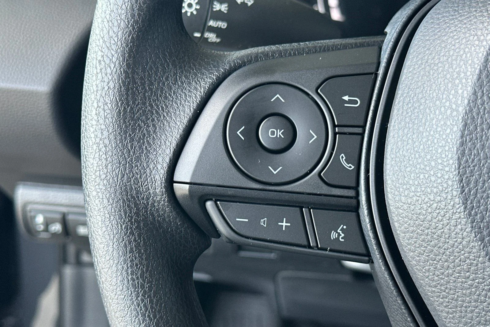 New 2026  Toyota LE image 25