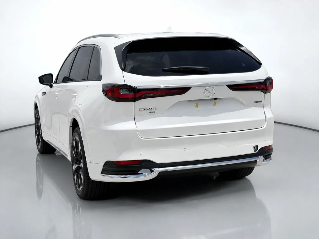 New 2026 Rhodium White Premium Mazda 3.3 Turbo S Premium Plus AWD image 4