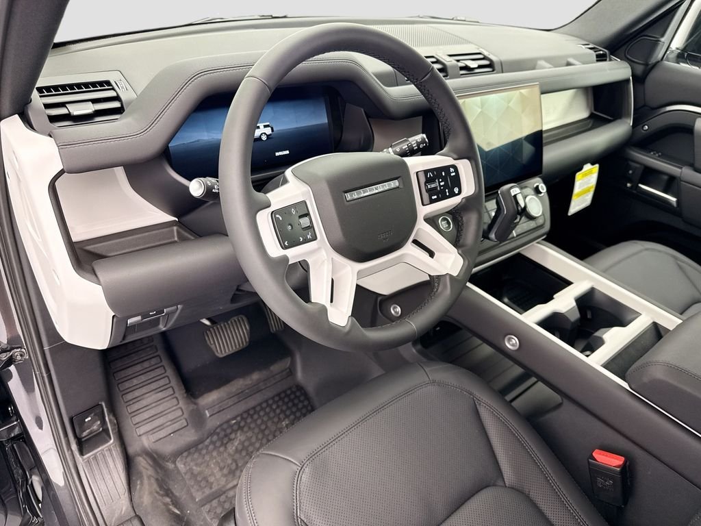 New 2026 Carpathian Grey LAND ROVER X-Dynamic SE image 9