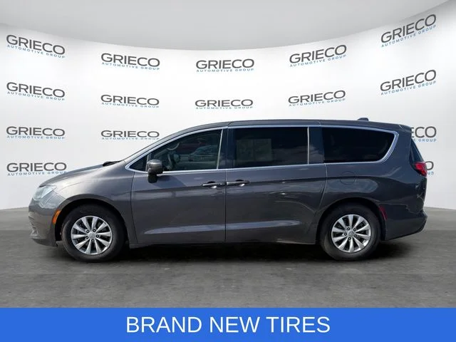 Used 2017 Gray Chrysler Touring image 4