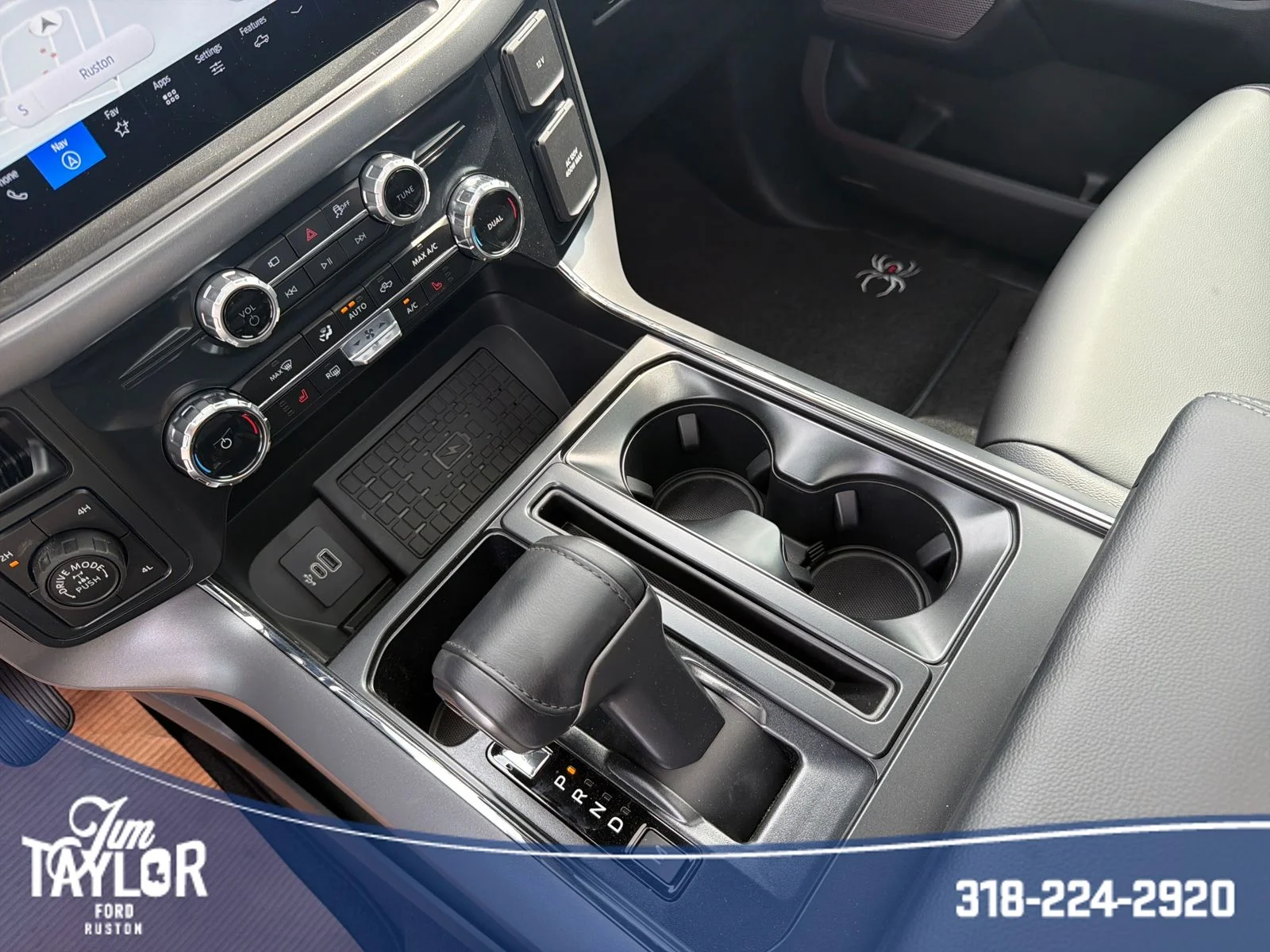 New 2026 Oxford White Ford XLT image 30