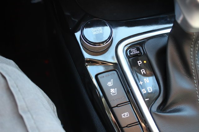Used 2024 White Kia SX image 11