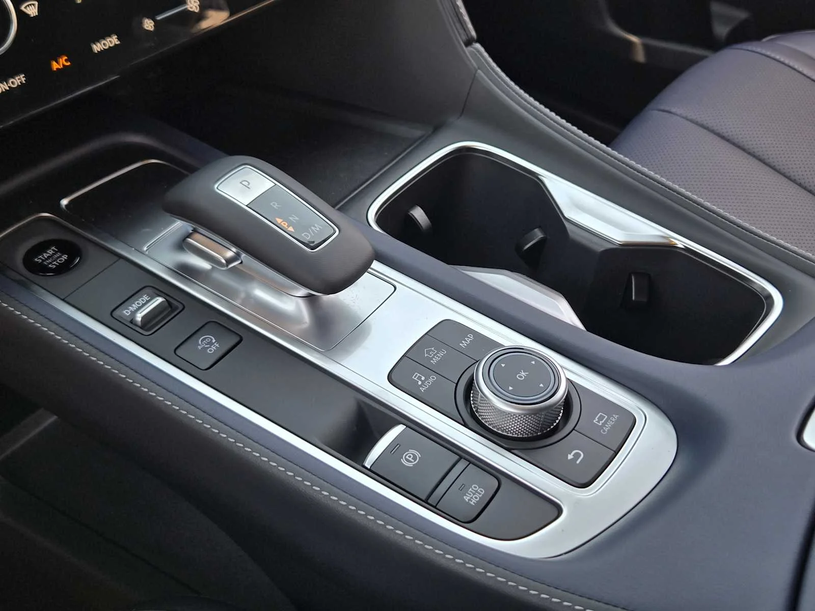 New 2026 2T GRPT SHDW INFINITI Sport AWD image 14