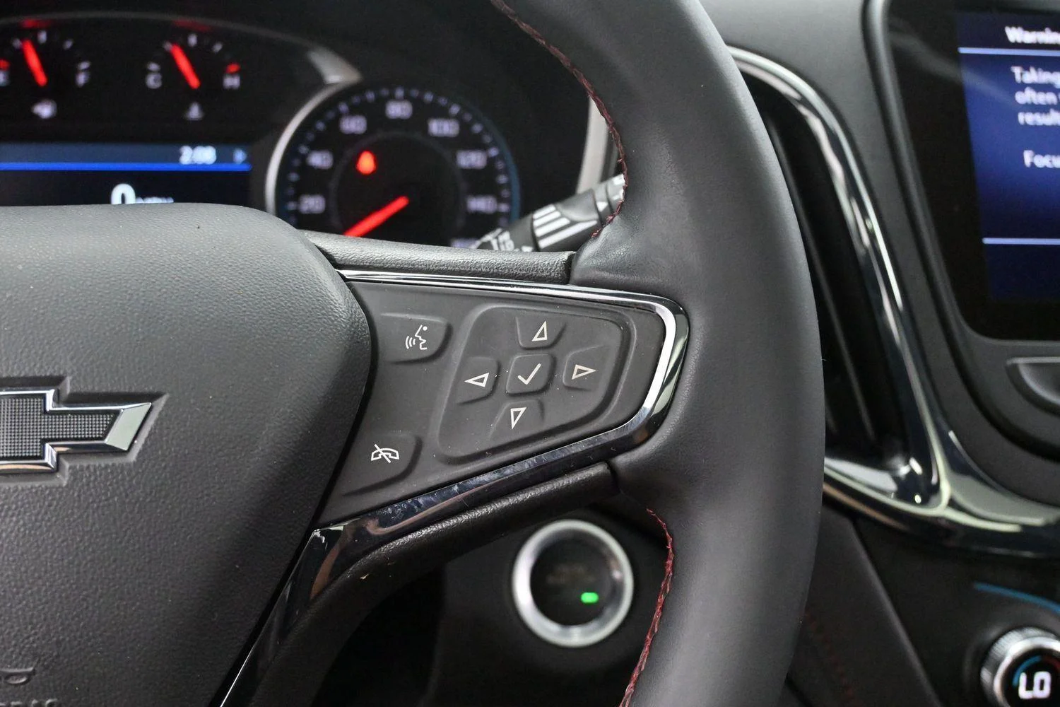 Used 2024 Summit White Chevrolet RS image 16