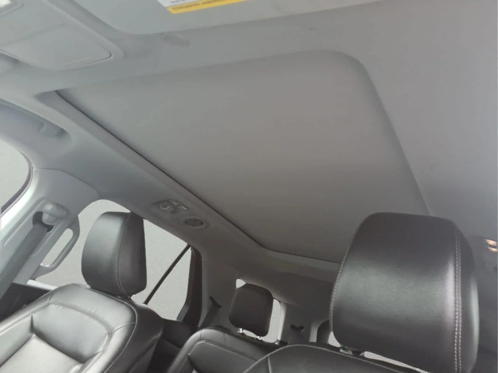 Used 2020 Agate Black Metallic Ford XLT image 20