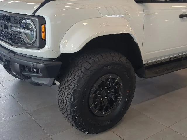 New 2025 White Ford Raptor image 4