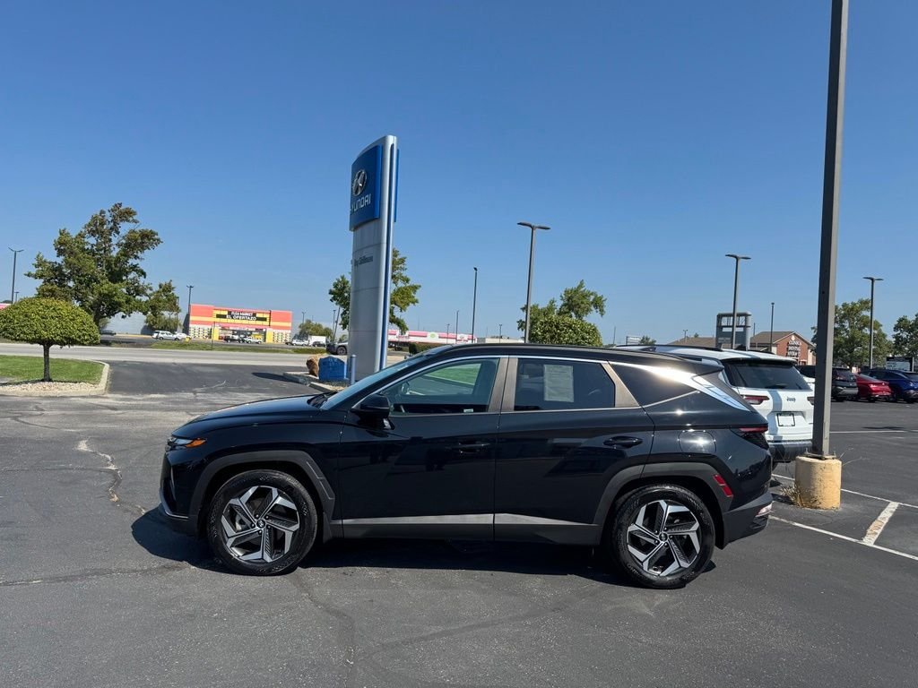 Certified Used 2024 Black Pearl Hyundai SEL image 4
