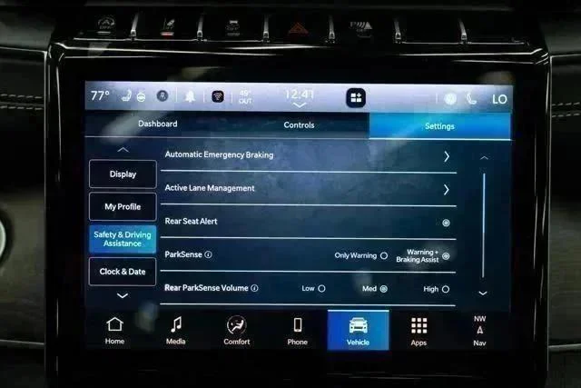 2025 Jeep Grand Cherokee Limited - Photo 19