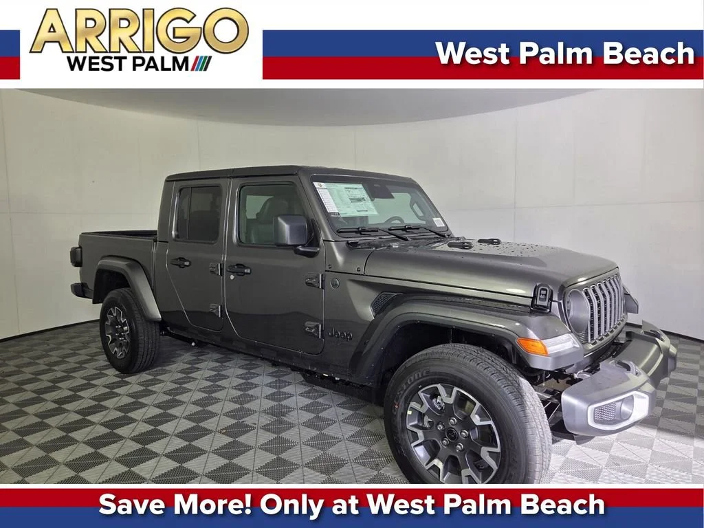 2026 Jeep Gladiator Sahara Auto's photo