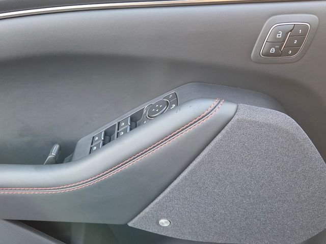 New 2026 Glacier Gray Metallic Tri-coat Ford Premium image 29