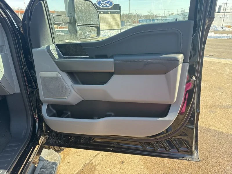 New 2026 Black Ford XLT image 17