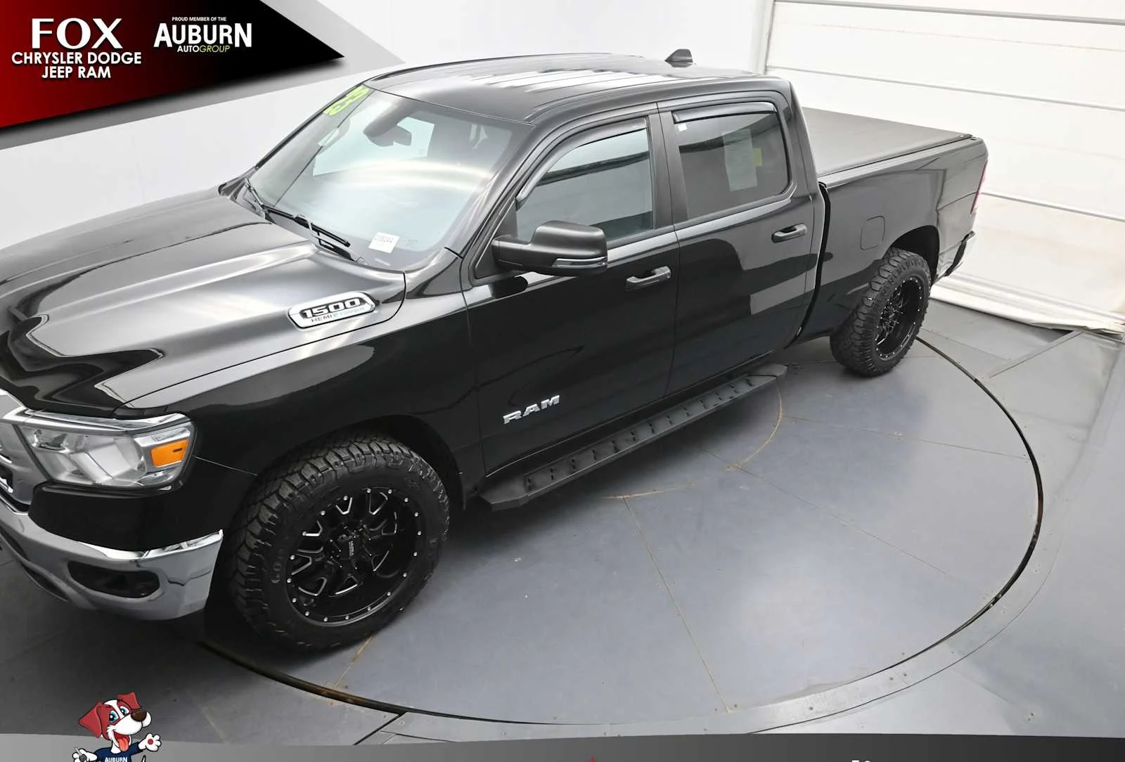Used 2023 Diamond Black Crystal Pearlcoat Ram Big Horn image 37