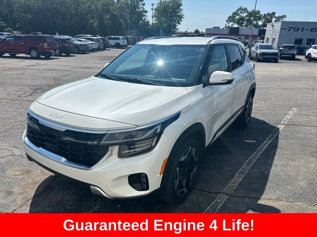 Used 2024 White Kia SX image 1