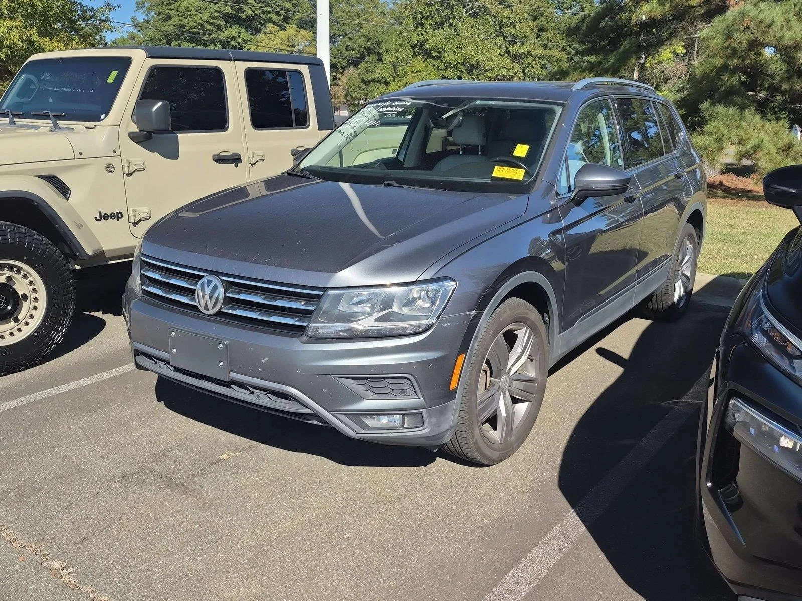 Used 2021 Platinum Gray Metallic Volkswagen SEL image 1