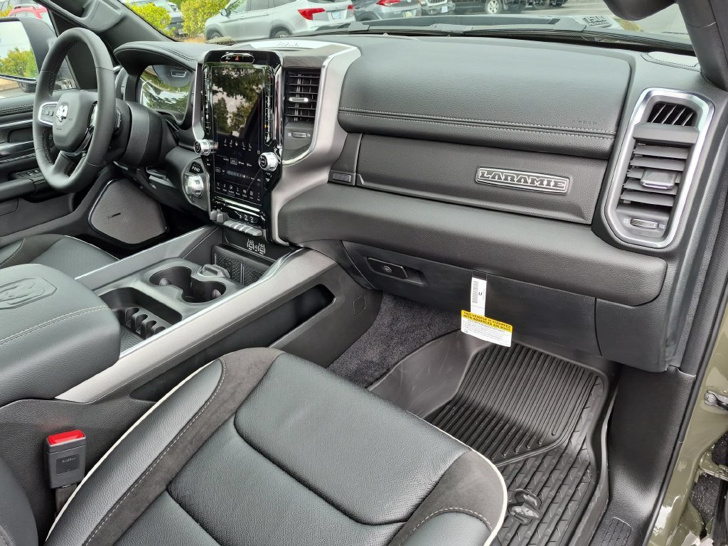 New 2027 Tank Exterior Paint RAM Laramie image 29