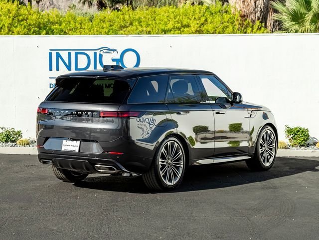 New 2026 Carpathian Grey LAND ROVER Dynamic SE image 6
