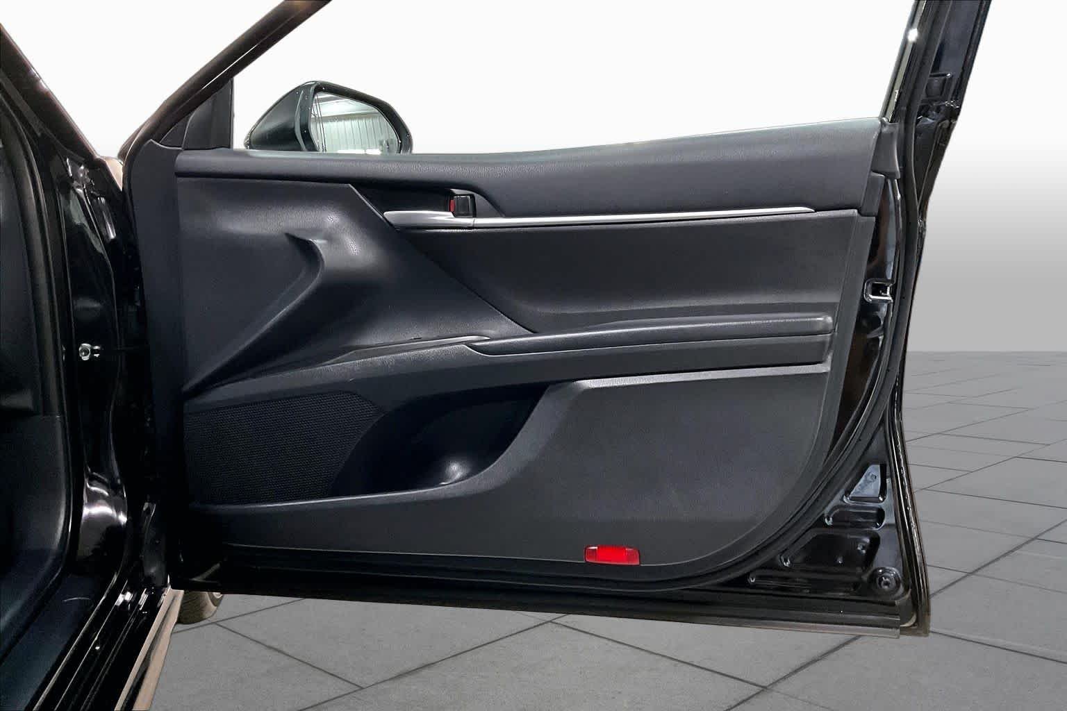 Used 2023 Midnight Black Metallic Toyota SE image 23