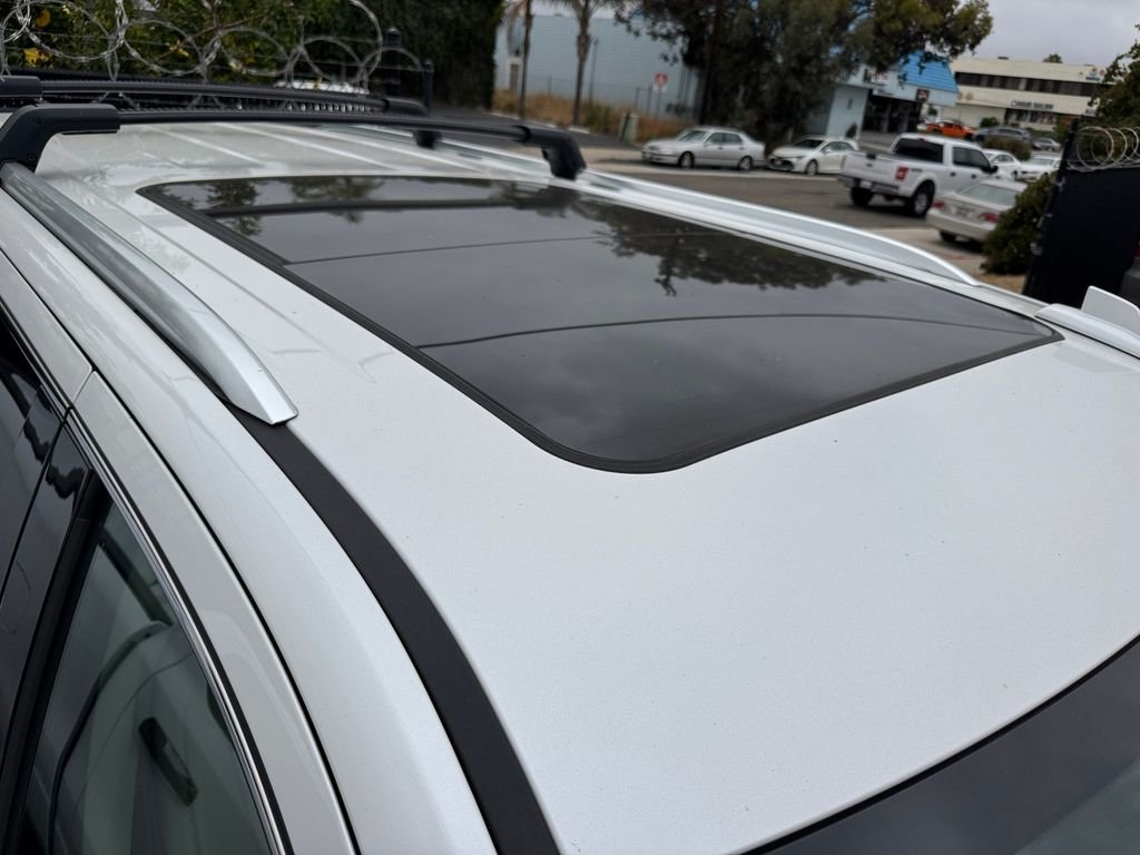 Used 2021 White GMC Denali image 15
