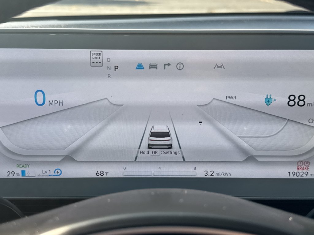 Used 2024 Digital Teal Hyundai SEL image 15