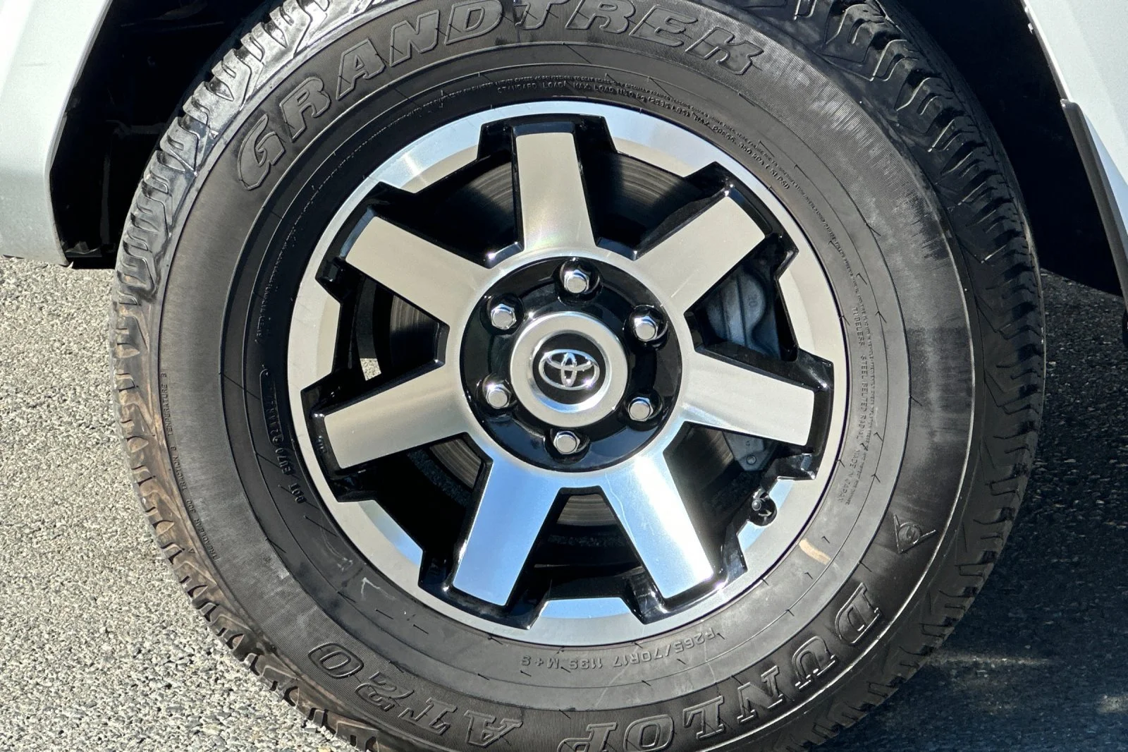 2024 Toyota 4Runner TRD Off-Road Premium - Photo 16