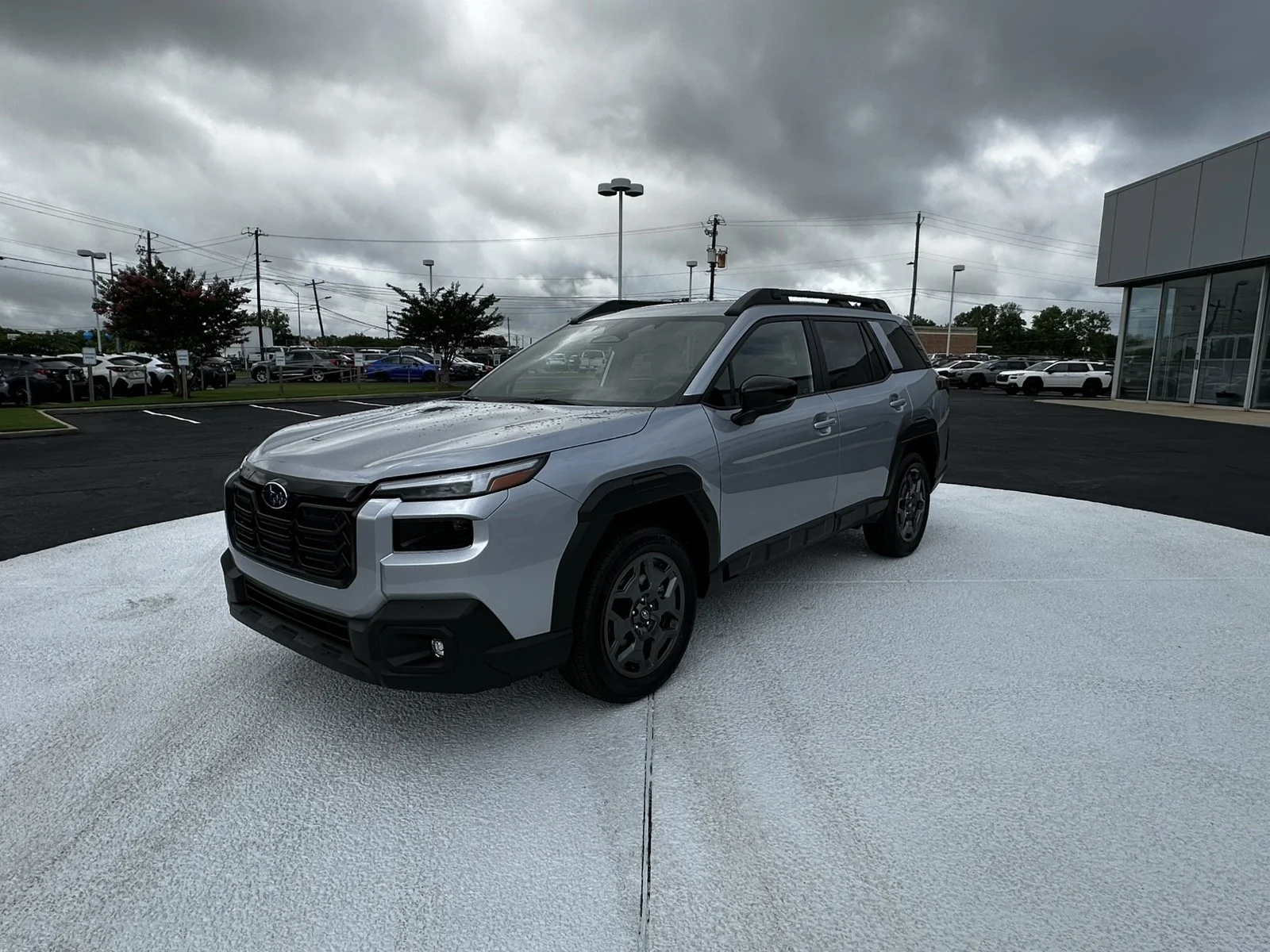 New 2026 ICE SILVER METALLIC Subaru Premium image 3