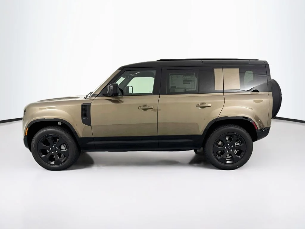 New 2026 Gondwana Stone Land Rover X-Dynamic SE image 8