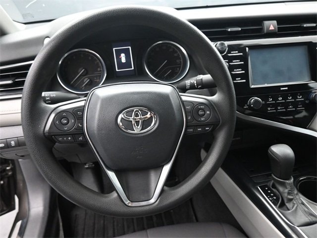 2020 Toyota Camry LE photo 4