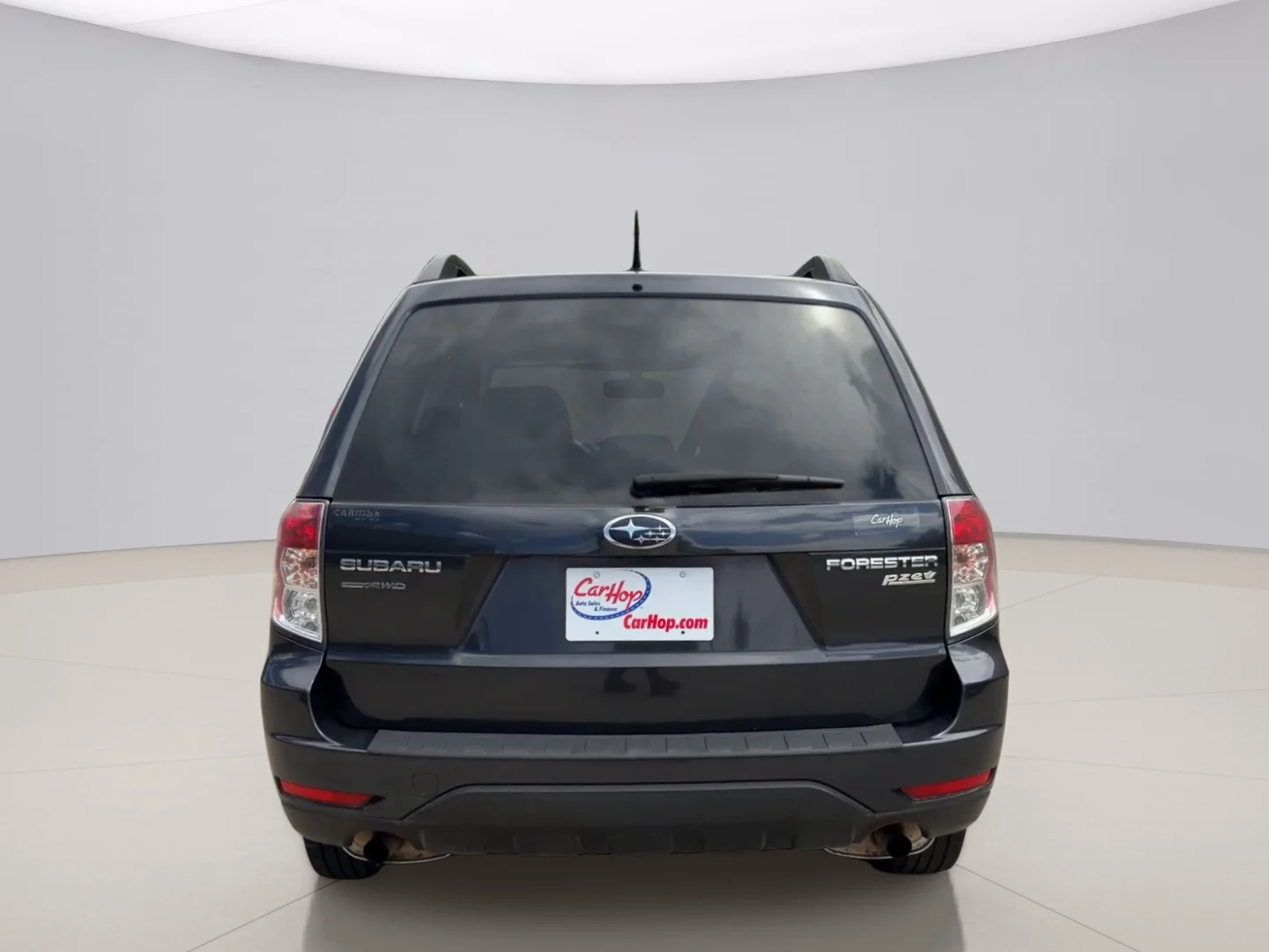Used 2013 Gray Subaru 2.5X PREM image 4