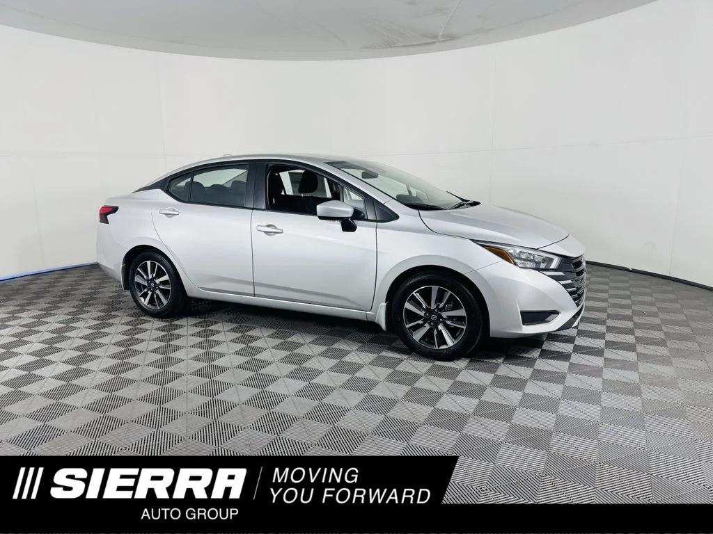Used 2025 Silver Nissan 1.6 SV image 1