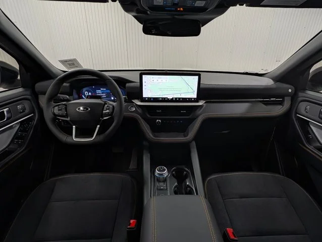 New 2026 Star White Metallic Tri-Coat Ford Tremor® image 33