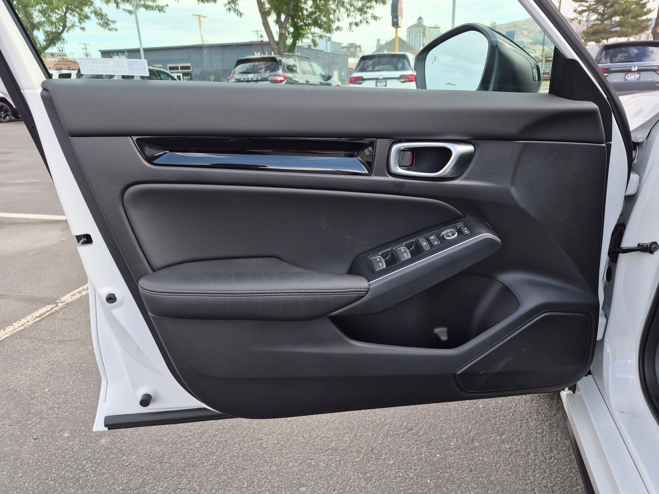 New 2026 Platinum White Pearl Honda Sport Touring image 10