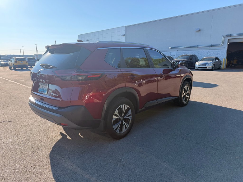 Used 2023 Scarlet Ember Tintcoat Nissan SV image 4
