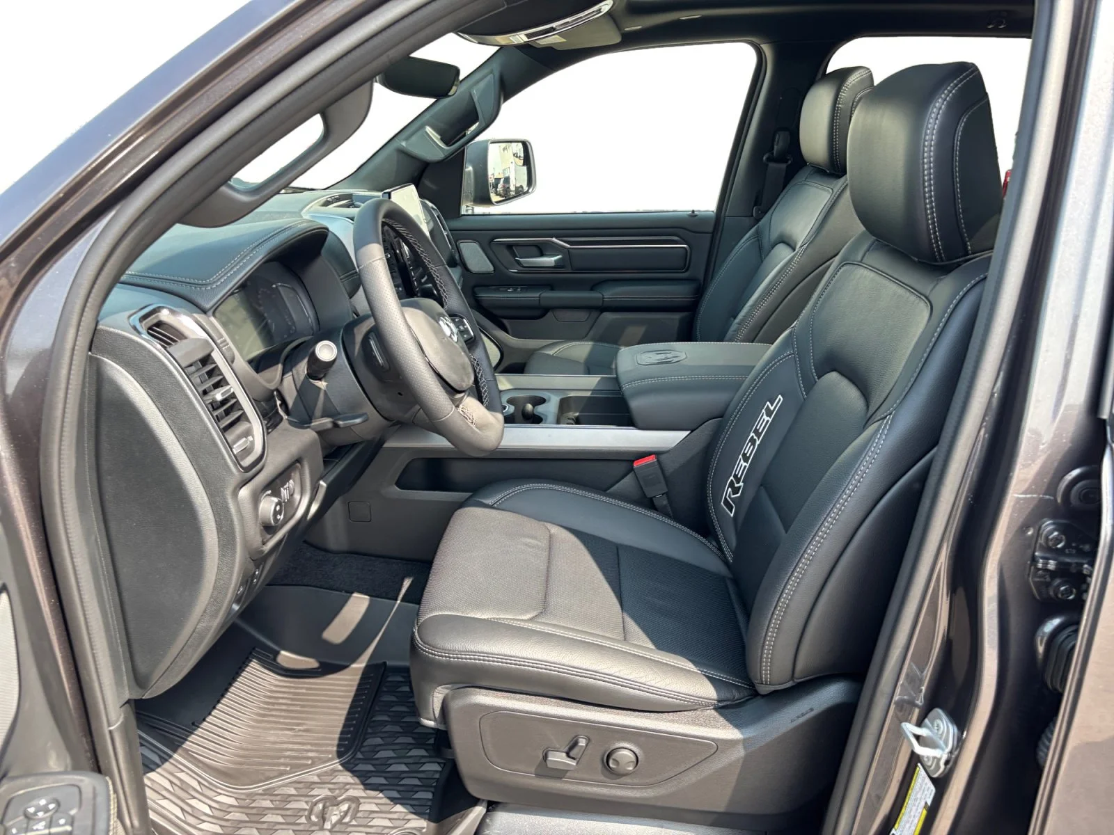 New 2026 Granite Crystal Metallic Ram Rebel image 10