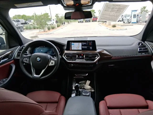Used 2024 White BMW sDrive30i image 10