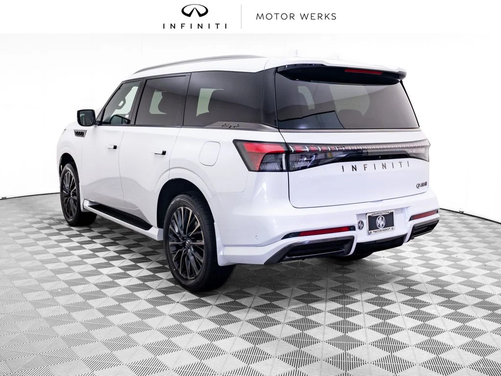 New 2027 RADIANT WHITE INFINITI Autograph 4WD image 3